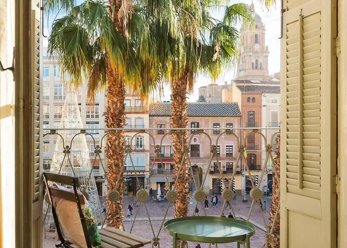 Plaza De La Constitucion * مالقة